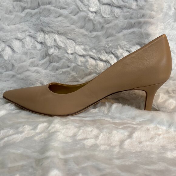 Naturalizer NWT  Heels in Beige  10.5 - Picture 7 of 8